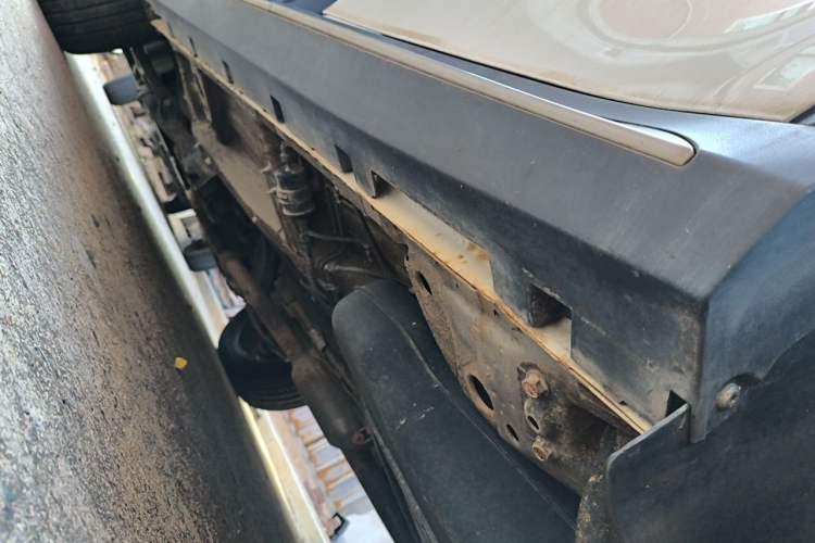 Used Roewe RX5 2017 20T Two-Wheel Drive Automatic Internet Elite Edition Chassis Rear Left