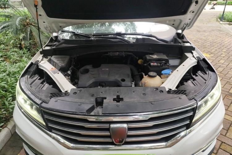 Used Roewe RX5 2017 20T Two-Wheel Drive Automatic Internet Elite Edition Engine Bay