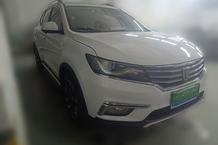 Used Roewe RX5 2017 20T Two-Wheel Drive Automatic Internet Elite Edition Front Right 45 Deg