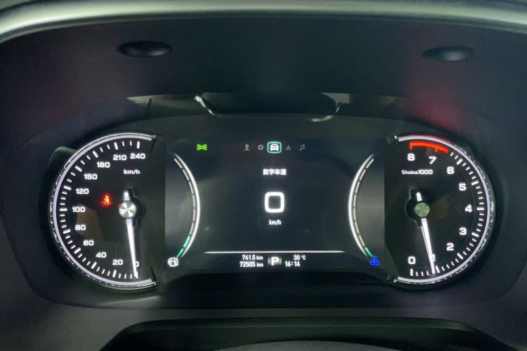Used Roewe RX5 2017 20T Two-Wheel Drive Automatic Internet Elite Edition Instrument Cluster