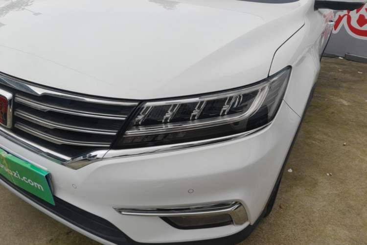 Used Roewe RX5 2017 20T Two-Wheel Drive Automatic Internet Elite Edition Left Front Headlight