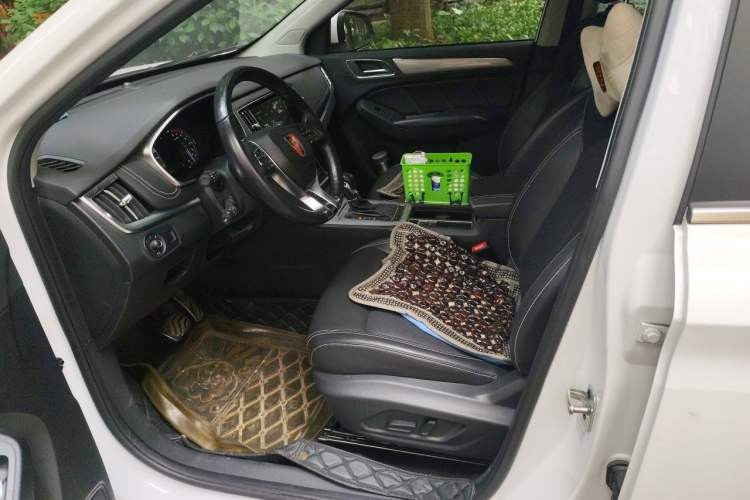 Used Roewe RX5 2017 20T Two-Wheel Drive Automatic Internet Elite Edition Left Front Seat
