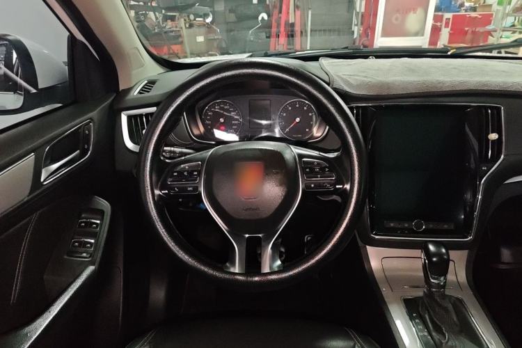 Used Roewe RX5 2017 20T Two-Wheel Drive Automatic Internet Elite Edition Steering Wheel