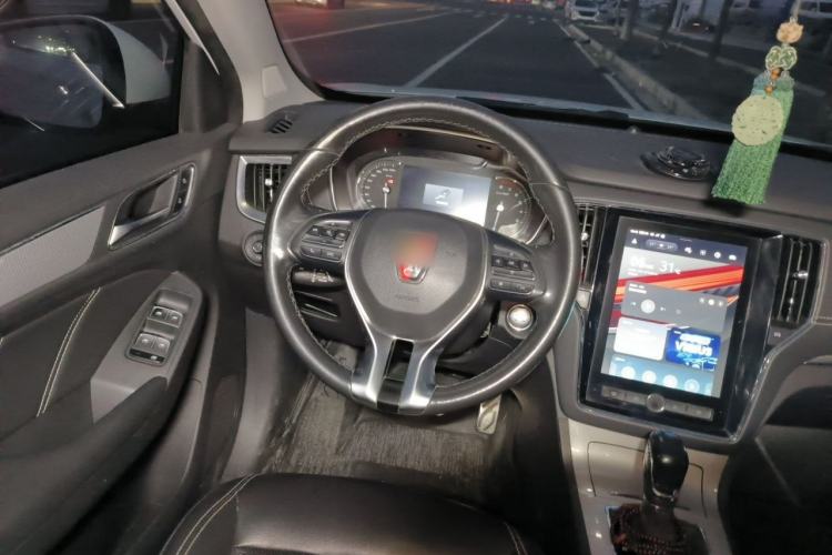 Used Roewe RX5 2017 20T Two-Wheel Drive Automatic Internet Elite Edition Steering Wheel