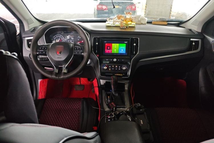 Used Roewe RX5 2018 20T Two-Wheel Drive Automatic Flagship Edition Center Console
