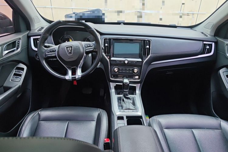 Used Roewe RX5 2018 20T Two-Wheel Drive Automatic Flagship Edition Center Console