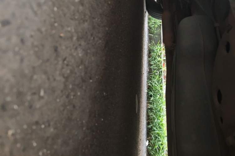 Used Roewe RX5 2018 20T Two-Wheel Drive Manual Flagship Edition Chassis Front Right