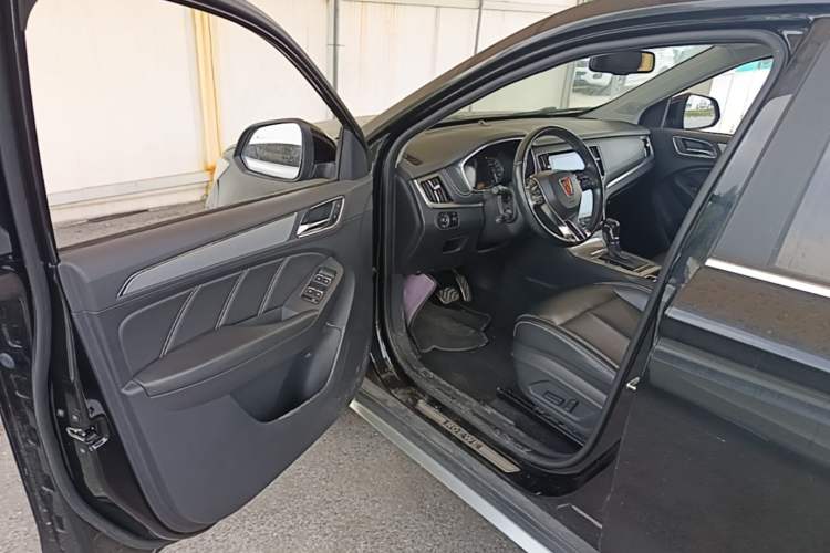Used Roewe RX5 2018 30T Two-Wheel Drive Automatic Internet Smart Edition Driver Seat