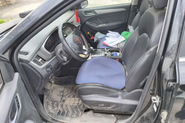 Used Roewe RX5 2018 20T Two-Wheel Drive Automatic Flagship Edition Driver Seat