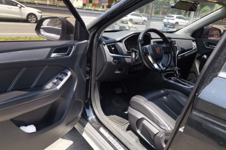 Used Roewe RX5 2018 20T Two-Wheel Drive Automatic Internet Smart Edition Driver Seat