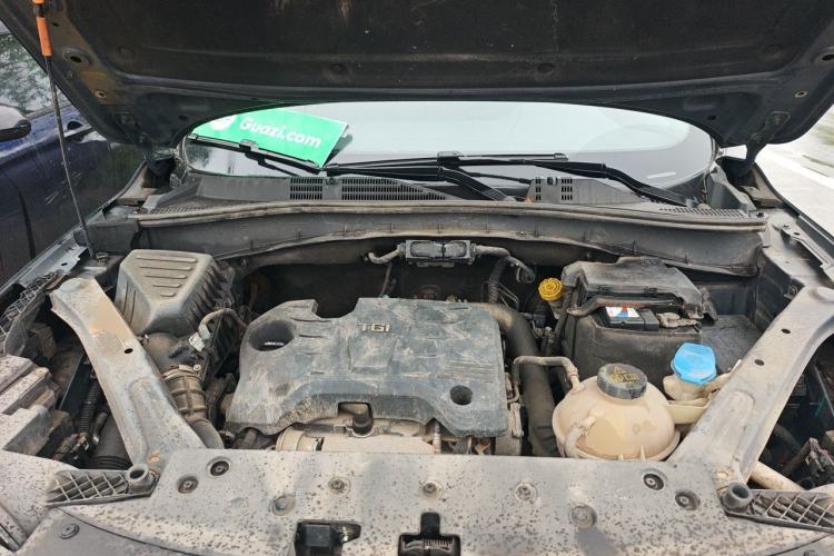 Used Roewe RX5 2018 20T Two-Wheel Drive Automatic Internet Smart Edition Engine Bay
