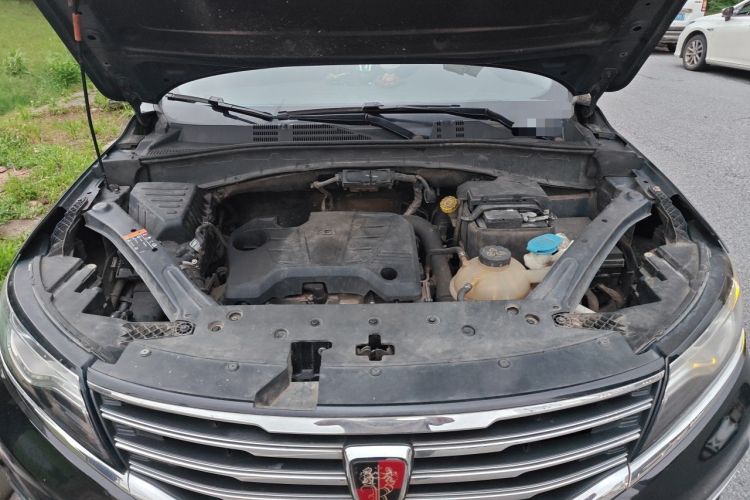 Used Roewe RX5 2018 20T Two-Wheel Drive Automatic Flagship Edition Engine Bay