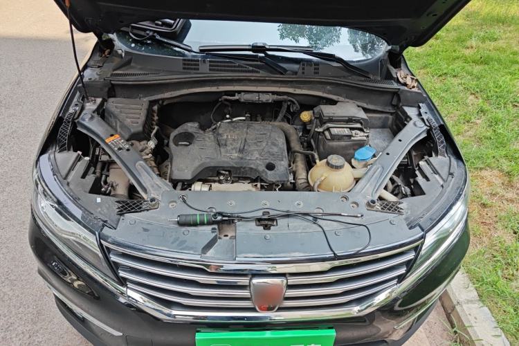 Used Roewe RX5 2018 20T Two-Wheel Drive Automatic Internet Smart Edition Engine Bay