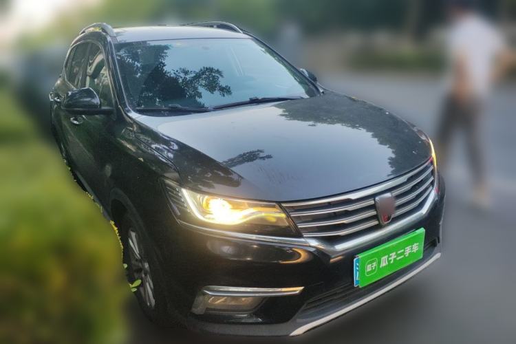 Used Roewe RX5 2018 20T Two-Wheel Drive Automatic Internet Smart Edition Front Right 45 Deg