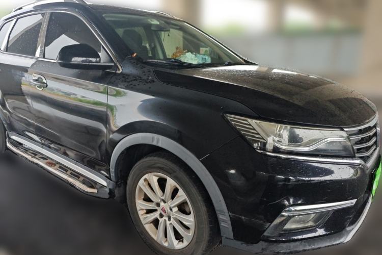 Used Roewe RX5 2018 20T Two-Wheel Drive Automatic Flagship Edition Front Right 45 Deg