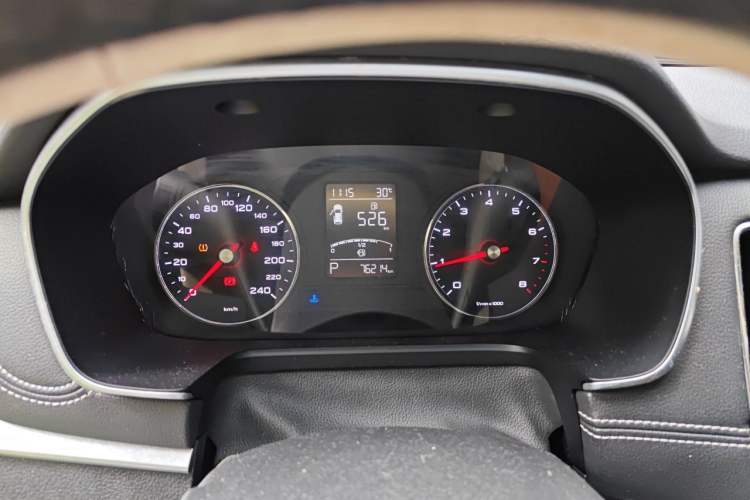 Used Roewe RX5 2018 20T Two-Wheel Drive Automatic Internet Smart Edition Instrument Cluster