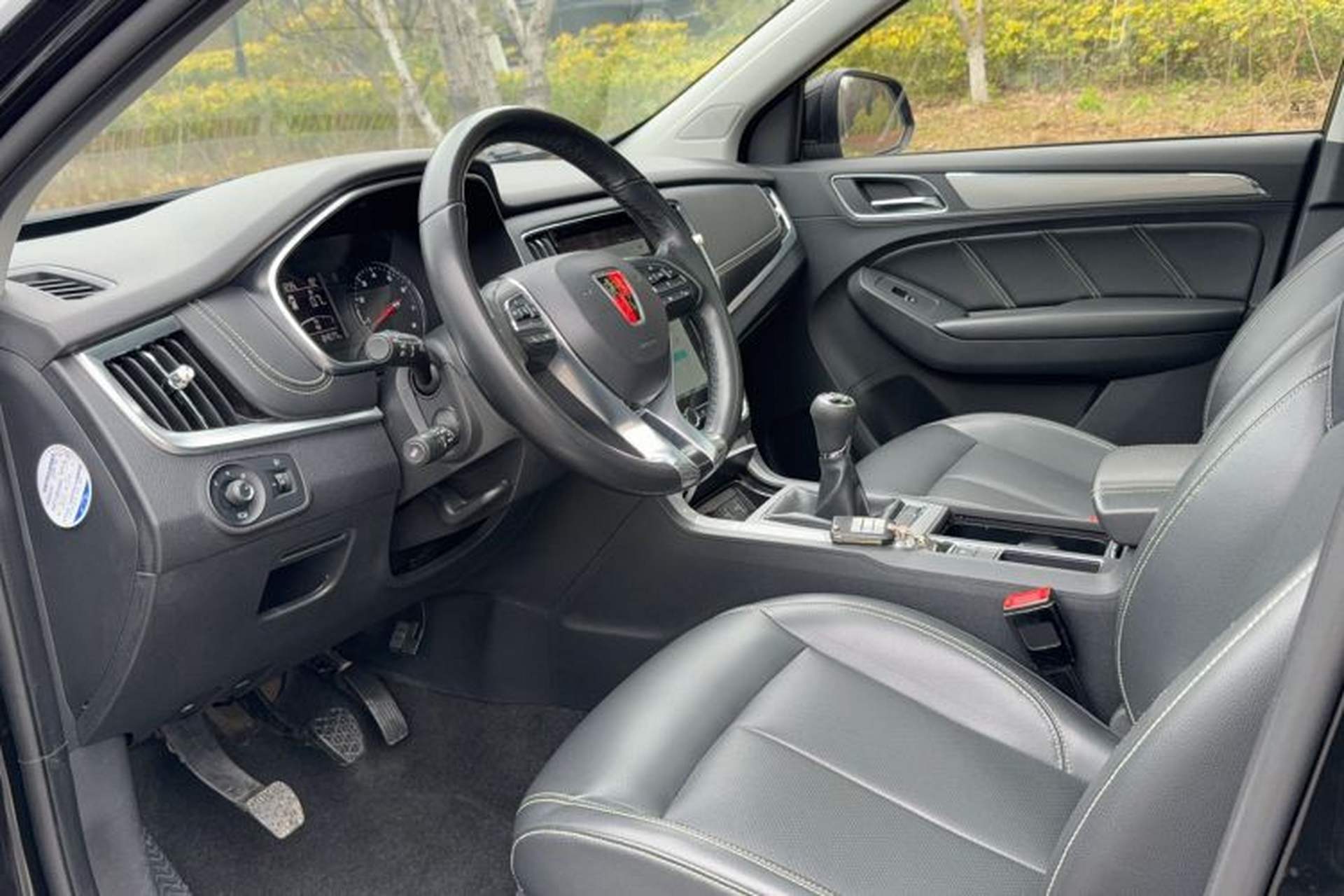 Used Roewe RX5 2018 20T Two-Wheel Drive Manual Internet Smart Edition Left Front Seat