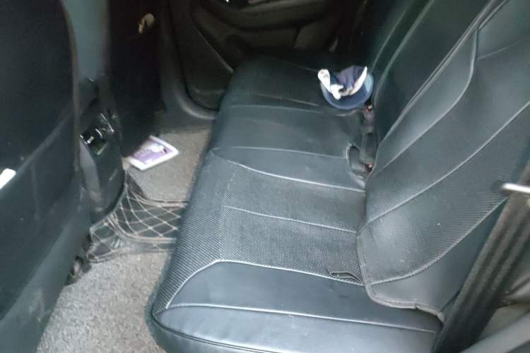 Used Roewe RX5 2018 20T Two-Wheel Drive Automatic Internet Smart Edition Left Rear Seat