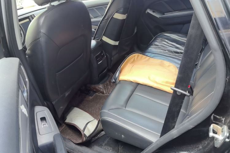 Used Roewe RX5 2018 20T Two-Wheel Drive Automatic Internet Smart Edition Left Rear Seat
