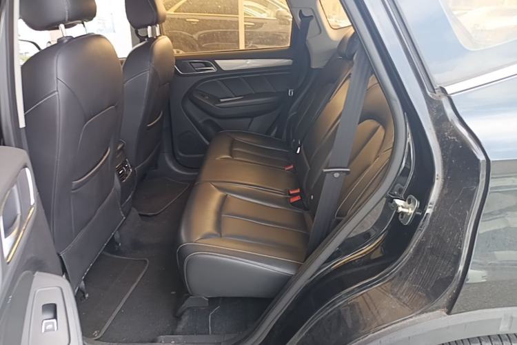 Used Roewe RX5 2018 30T Two-Wheel Drive Automatic Internet Smart Edition Left Rear Seat