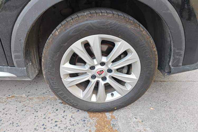 Used Roewe RX5 2018 20T Two-Wheel Drive Automatic Flagship Edition Right Front Wheel Hub