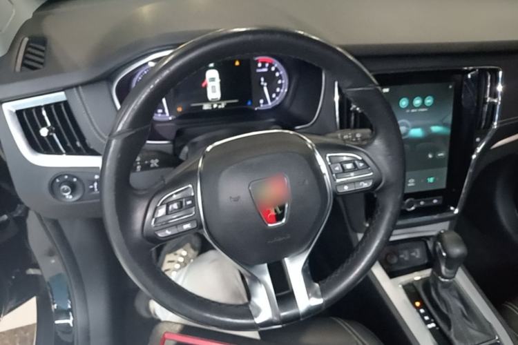 Used Roewe RX5 2018 30T Two-Wheel Drive Automatic Internet Smart Edition Steering Wheel