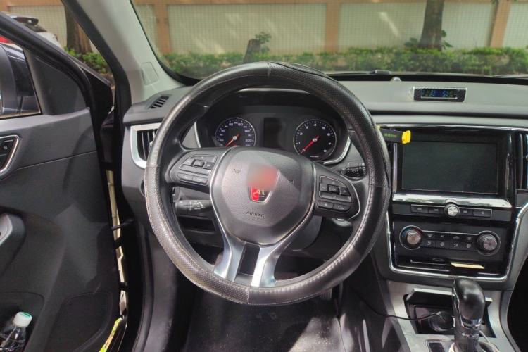 Used Roewe RX5 2018 20T Two-Wheel Drive Automatic Flagship Edition Steering Wheel