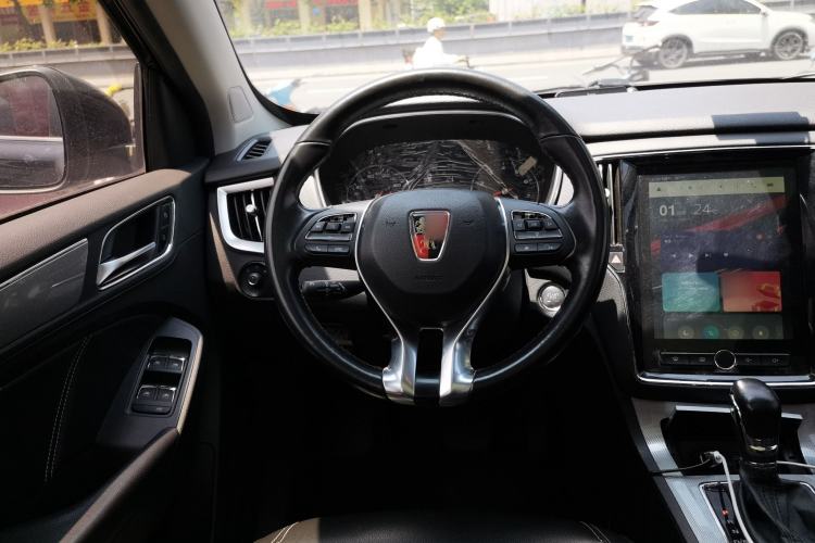 Used Roewe RX5 2018 20T Two-Wheel Drive Automatic Internet Smart Edition Steering Wheel