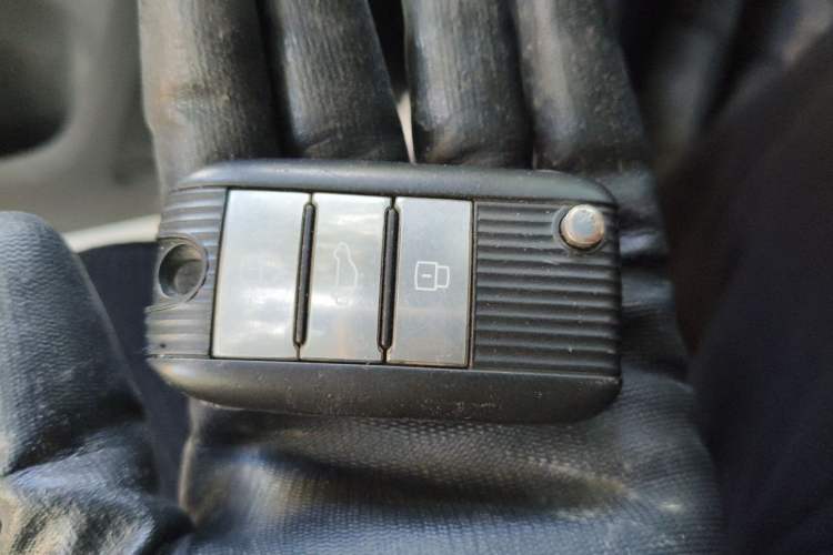 Used Roewe RX5 2018 20T Two-Wheel Drive Manual Internet Elite Edition Vehicle Key