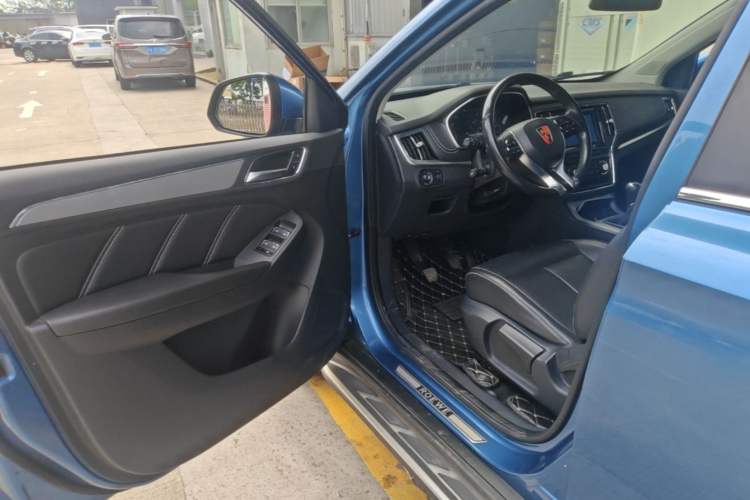 Used Roewe RX5 2018 20T Two-Wheel Drive Manual Flagship Edition Driver Seat