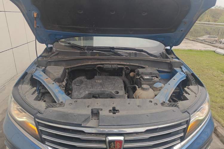 Used Roewe RX5 2018 20T Two-Wheel Drive Automatic Flagship Edition Engine Bay