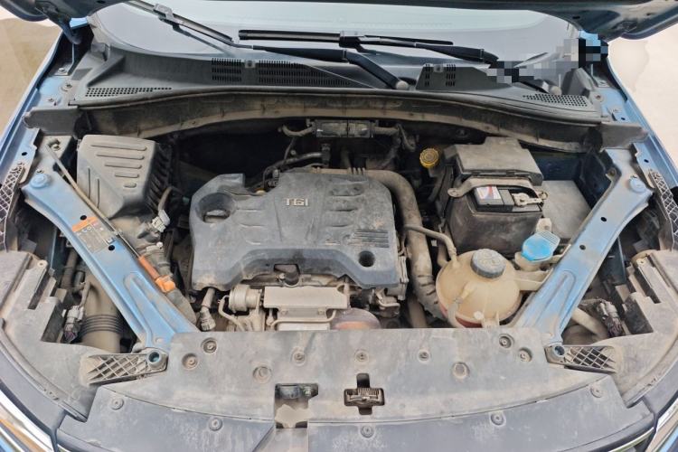 Used Roewe RX5 2018 20T Two-Wheel Drive Manual Flagship Edition Engine Bay