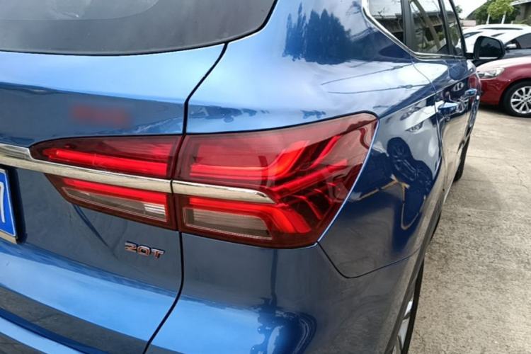 Used Roewe RX5 2018 20T Two-Wheel Drive Manual Flagship Edition Exterior 3