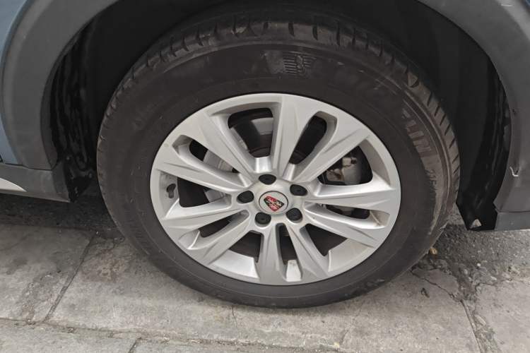 Used Roewe RX5 2018 20T Two-Wheel Drive Automatic Flagship Edition Exterior 7