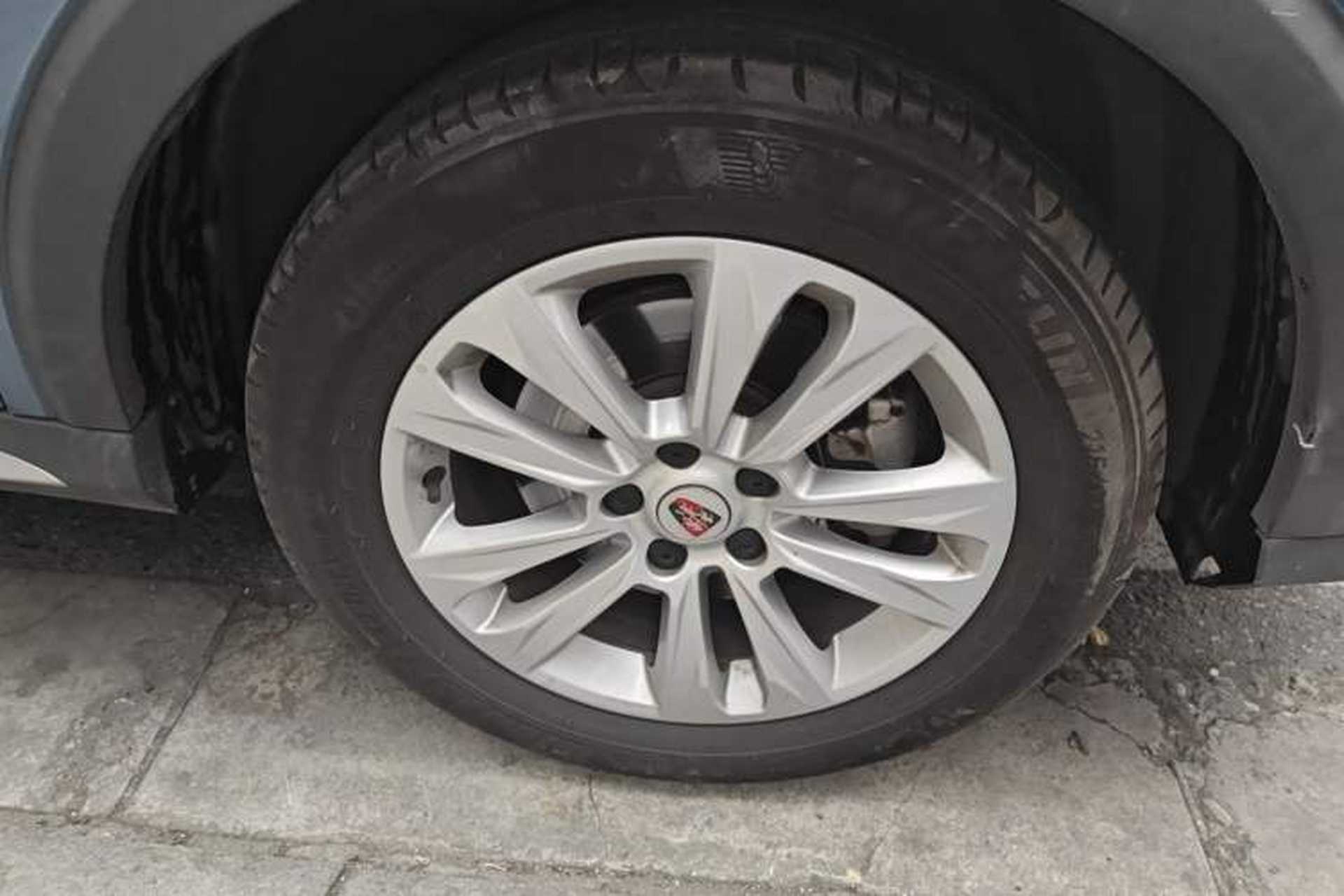 Used Roewe RX5 2018 20T Two-Wheel Drive Automatic Flagship Edition Exterior 7