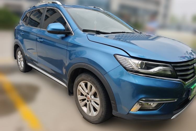 Used Roewe RX5 2018 20T Two-Wheel Drive Manual Flagship Edition Front Right 45 Deg