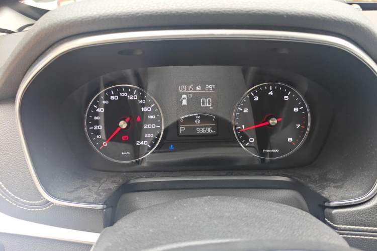 Used Roewe RX5 2018 20T Two-Wheel Drive Automatic Internet Smart Edition Instrument Cluster