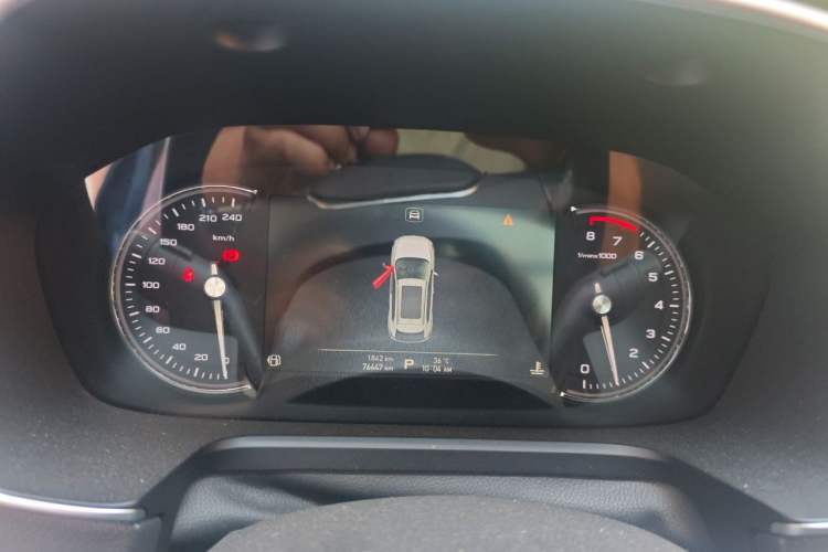 Used Roewe RX5 2018 20T Two-Wheel Drive Automatic Internet Smart Luxury Edition Instrument Cluster