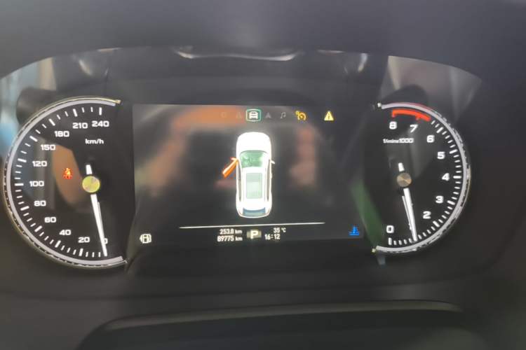 Used Roewe RX5 2018 20T Two-Wheel Drive Automatic Internet Smart Luxury Edition Instrument Cluster