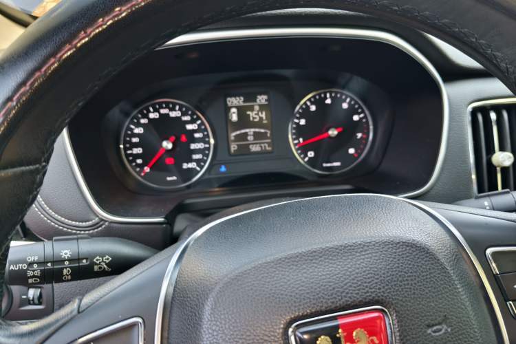 Used Roewe RX5 2018 20T Two-Wheel Drive Automatic Internet Smart Edition Instrument Cluster