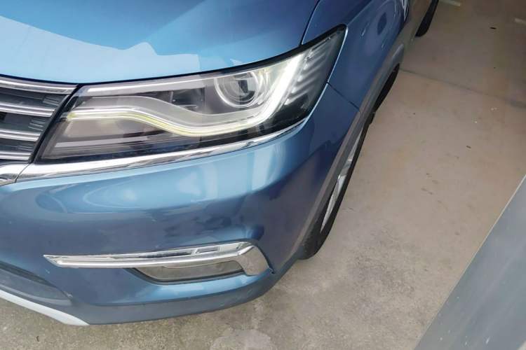 Used Roewe RX5 2018 20T Two-Wheel Drive Automatic Internet Smart Edition Left Front Headlight