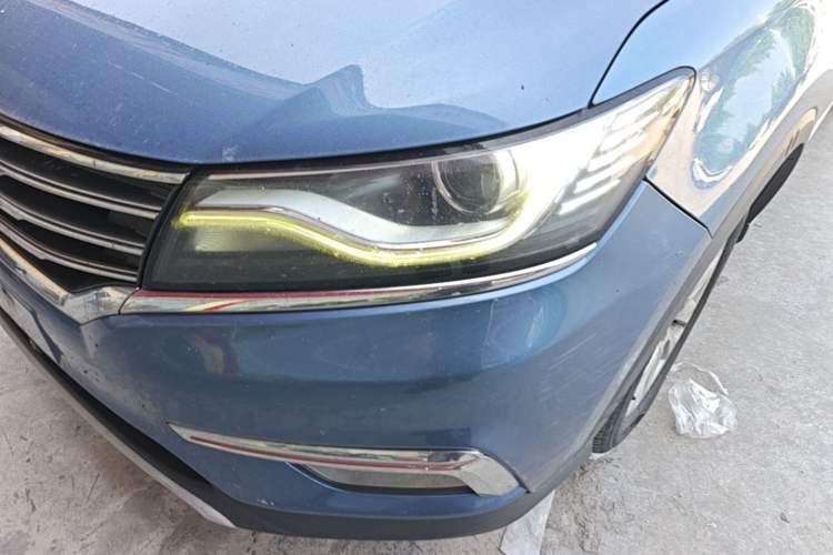 Used Roewe RX5 2018 20T Two-Wheel Drive Automatic Internet Smart Edition Left Front Headlight