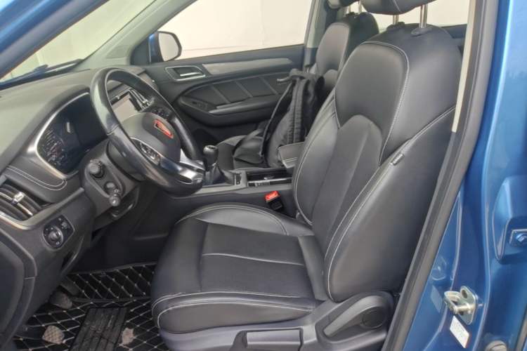 Used Roewe RX5 2018 20T Two-Wheel Drive Manual Flagship Edition Left Front Seat