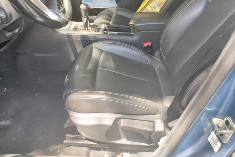 Used Roewe RX5 2018 20T Two-Wheel Drive Manual Internet Smart Edition Left Front Seat