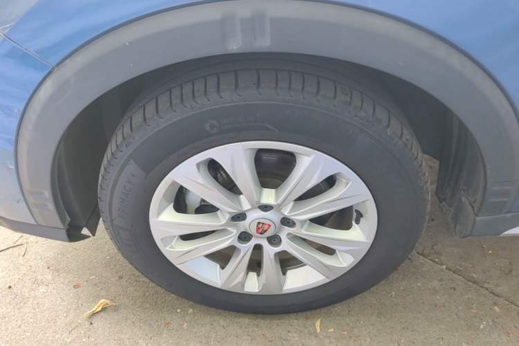 Used Roewe RX5 2018 20T Two-Wheel Drive Automatic Flagship Edition Left Front Wheel Hub