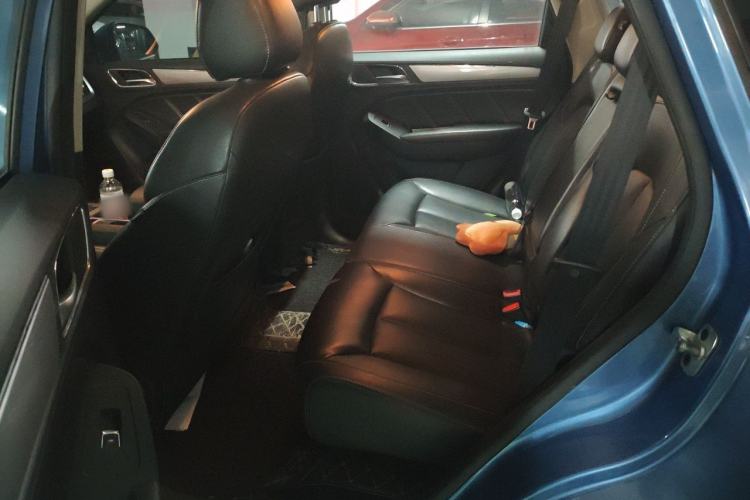 Used Roewe RX5 2018 20T Two-Wheel Drive Automatic Internet Smart Edition Left Rear Seat