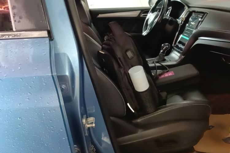 Used Roewe RX5 2018 20T Two-Wheel Drive Automatic Internet Smart Luxury Edition Right Front Seat