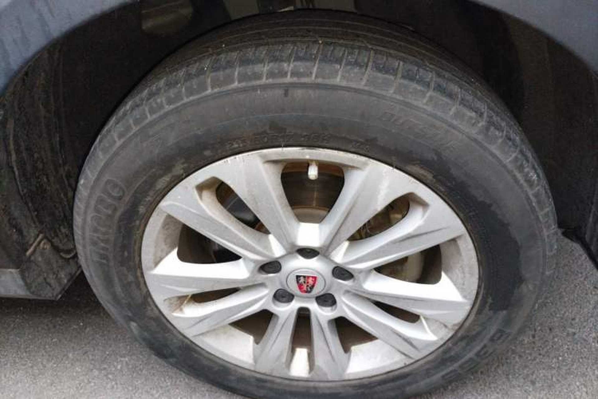Used Roewe RX5 2018 20T Two-Wheel Drive Automatic Flagship Edition Right Front Wheel Hub