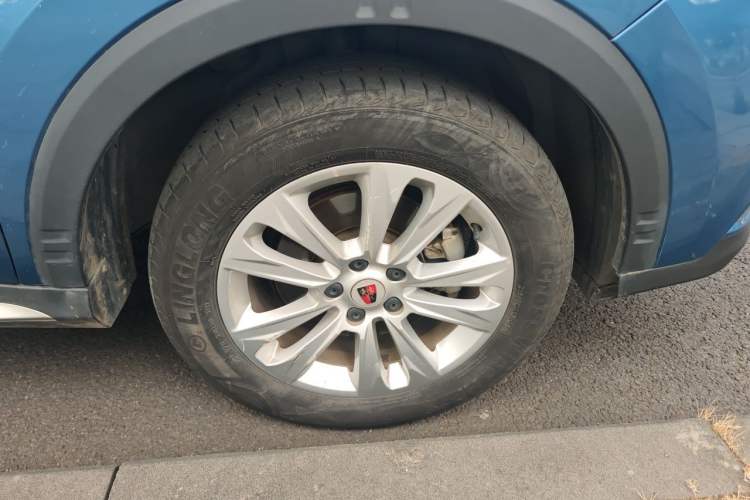Used Roewe RX5 2018 20T Two-Wheel Drive Automatic Flagship Edition Right Front Wheel Hub