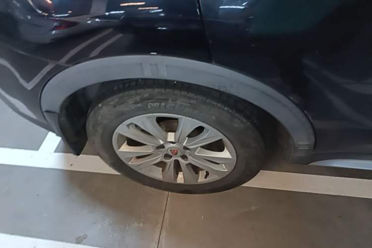 Used Roewe RX5 2018 20T Two-Wheel Drive Automatic Flagship Edition Right Rear Wheel Hub